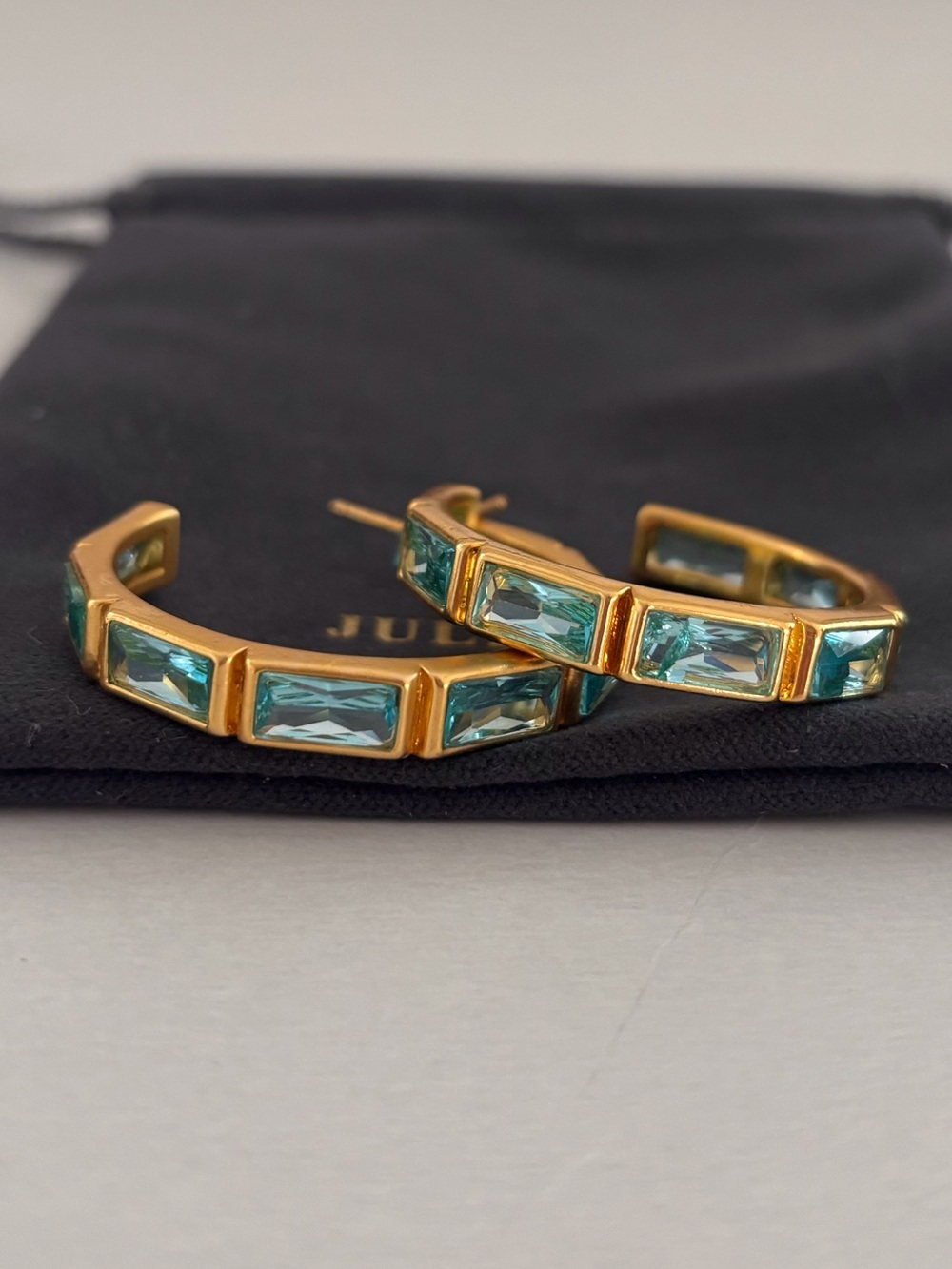 NWOT Julie Vos Baguette Hoop Earring - Picture 4 of 5